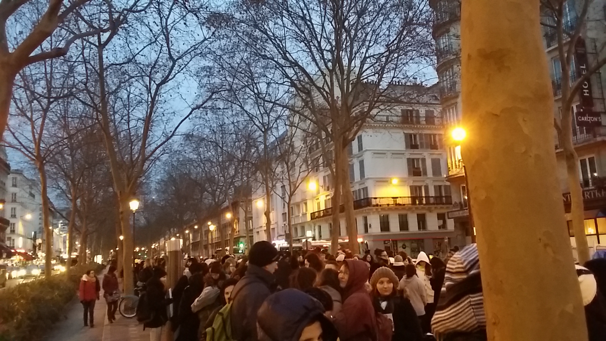 Hogyan nem lettem mégsem szaszeng, avagy FTISLAND-őrület Párizsban
